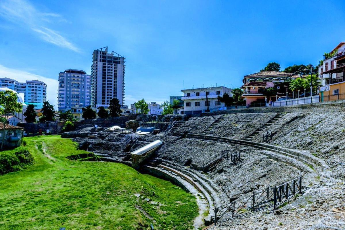 Sophie Waterfront Central Durrës Esterno foto